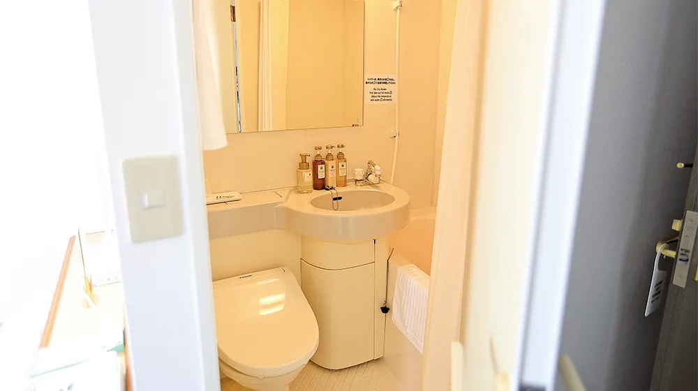 シングルルームC